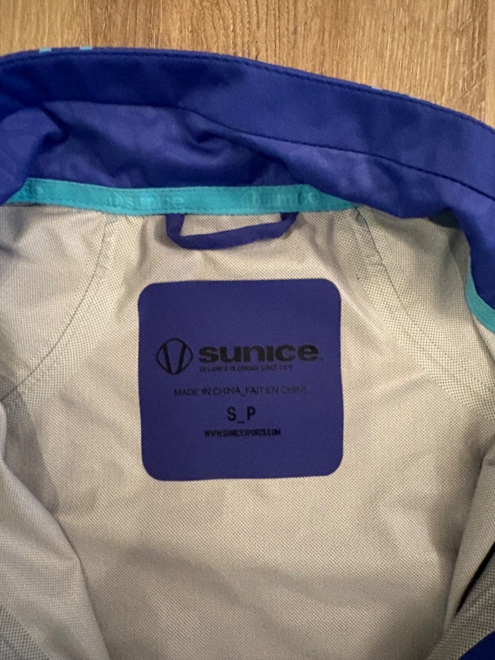 Women's GOLF Jacket Sunice Onassis Zephal Elite Waterproof Ultra-Stretch - Picture 6 of 7
